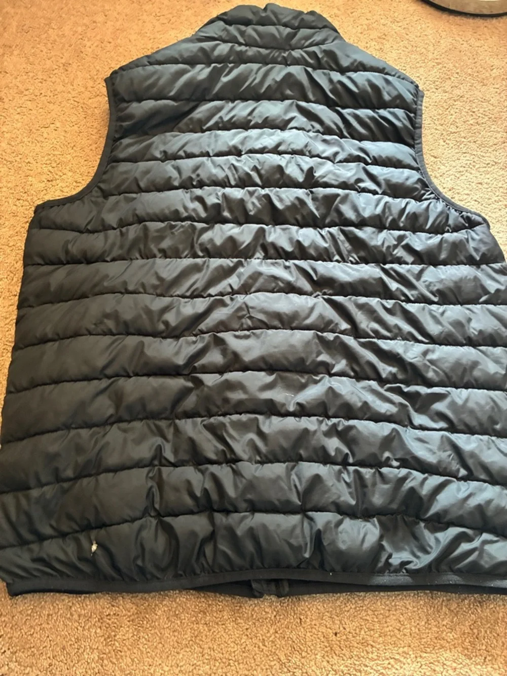 Columbia Men’s Puffer Vest - Black size L